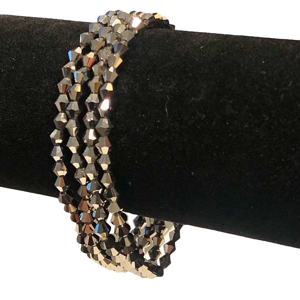 VINTAGE SILVER MIRRORED FACETED AURORA BOREALIS STRETCH BRACELET - SET OF 4